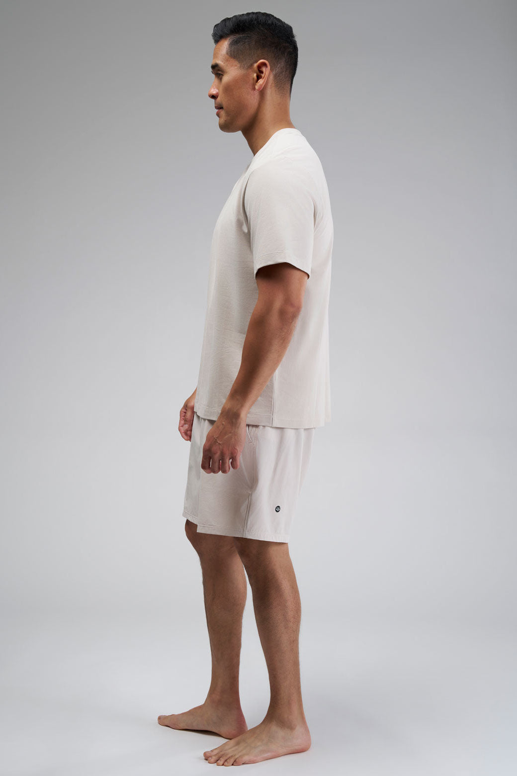 Performance shorts with side and hidden zip pockets, built for movement and all-day wear.