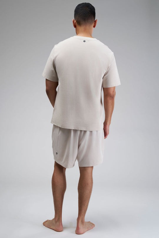 Performance shorts with side and hidden zip pockets, built for movement and all-day wear.