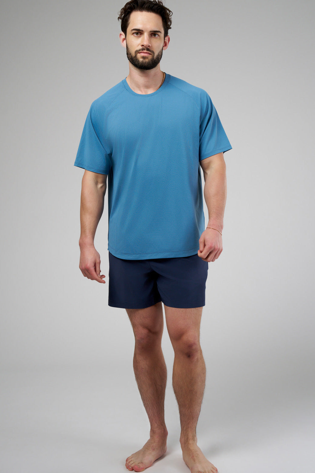 Running shorts with built-in lining pockets, side pockets, and a zippered back pocket for secure essentials.